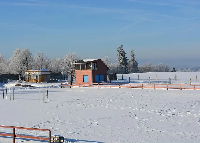 Jezdecké Centrum Kočík Maison d'hôtes